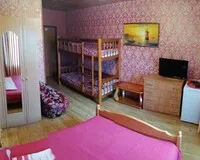 Четырехместный номер с балконом Гостевой дом Гостевой дом АДМИРАЛ село Уютное