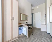 Двухместный номер с душем и туалетом Мини-отель Мини-отель Sutki Rent у Дворцовой площади Санкт-Петербург 555 м от метро Невский проспект