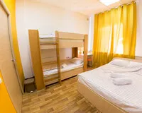 Семейный номер 4-местный с общим душем и туалетом Хостел Хостел Z Hostel Иркутск без звезд