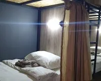Кровать в общем 8-местном номере Хостел Хостел Cape Hostel Севастополь без звезд Забронируй по своей цене!