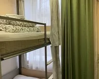 Кровать в общем 4-местном номере для женщин Хостел Хостел Есенин Москва 108 м от метро Красносельская