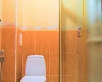 Двухместный номер с душем и туалетом Гостевой дом Гостевой дом Утомленные Солнцем Сочи