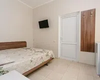 Двухместный номер Гостевой дом Гостевой дом Александра плюс село Витязево без звезд Забронируй по своей цене!