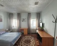 Двухместный номер с 2 кроватями, общим душем и туалетом Хостел Хостел Main Room на Зорге 11/1 этаж 3 Уфа 5% скидка по промокоду!