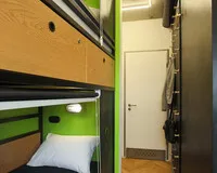 Кровать в общем 8-местном номере Хостел Хостел Suffix Hostel&Apartments Калининград рейтинг 4.2