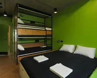 Семейный номер 4-местный с душем и туалетом Хостел Хостел Suffix Hostel&Apartments Калининград без звезд