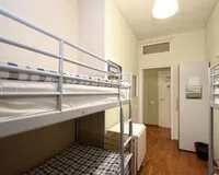 Кровать в общем 4-местном номере для женщин Хостел Хостел Миссис Хадсон Санкт-Петербург рейтинг 4.3