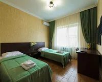 Двухместный номер «Стандарт» Гостиница Гостиница Guest House Royal Геленджик 3 звезды