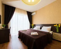 Четырехместный номер «Люкс» Гостиница Гостиница Guest House Royal Геленджик 3 звезды