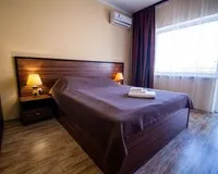 Двухместный номер с балконом Мини-отель Мини-отель Крымские Зори посёлок городского типа Новофёдоровка Забронируй по своей цене!