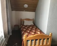 Трехместный номер «Стандарт» Турбаза Гостевой дом Порталбелуха Чендек село Чендек Забронируй по своей цене!