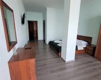 Трехместный номер «Люкс» Отель Апарт-отель Жуковка посёлок городского типа Парковое Забронируй по своей цене!