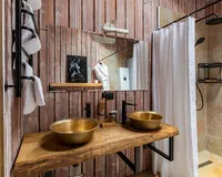 Дом/коттедж 1 спальня База отдыха База отдыха Berloga Country Resort деревня Красный Огорок без звезд Забронируй по своей цене!