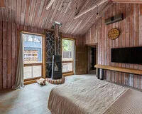 Дом/коттедж 1 спальня База отдыха База отдыха Berloga Country Resort деревня Красный Огорок новый объект 5% скидка по промокоду!