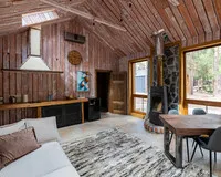 Дом/коттедж 1 спальня База отдыха База отдыха Berloga Country Resort деревня Красный Огорок без отзывов