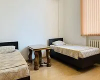 Апартаменты 2 спальни Апартаменты Апартаменты 3-комн. в центре рядом с Администрацией Кемерово без звезд Забронируй по своей цене!