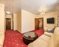 Двухкомнатный номер «Люкс» Гостиница Гостиница Red Hotel Анапа рейтинг 3.0