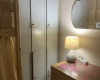 Кровать в общем 6-местном номере для женщин Хостел Хостел Макс Москва без звезд