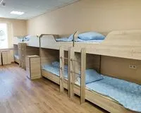 Кровать в общем 14-местном номере для мужчин Хостел Хостел Банан Москва рейтинг 2.7