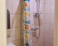Двухместный номер с 2 кроватями, душем и туалетом Хостел Хостел City Lime Санкт-Петербург метро Лиговский проспект