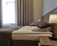 Двухместный номер с 1 кроватью, общим душем и туалетом Отель Отель 338 на Мира Санкт-Петербург рейтинг 4.5
