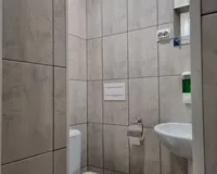 Двухместный номер с 1 кроватью, общим душем и туалетом Отель Отель 338 на Мира Санкт-Петербург 5 отзывов