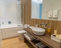 Двухместный номер с 1 кроватью «Люкс» Отель Отель Loft Hotel & Spa Белгород без отзывов
