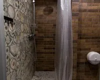 Кровать в общем 8-местном номере для мужчин Хостел Хостел No Bears Hostel Новосибирск без отзывов