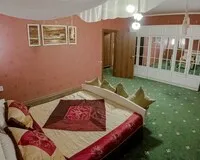 Семейный номер 5-местный с душем и туалетом Гостиница Гостиничный комплекс Премьер Троицк