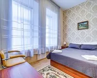 Двухместный номер с 2 кроватями, душем и туалетом Гостевой дом Гостевой дом 7th floor Kirochnaya Санкт-Петербург