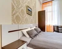 Семейный номер 4-местный с душем и туалетом Гостевой дом Гостевой дом 7th floor Kirochnaya Санкт-Петербург рейтинг 4.5