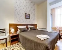 Семейный номер 4-местный с душем и туалетом Гостевой дом Гостевой дом 7th floor Kirochnaya Санкт-Петербург