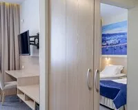 Двухместный номер с 2 кроватями Отель Отель Атеррасьют Новосибирск метро Гагаринская